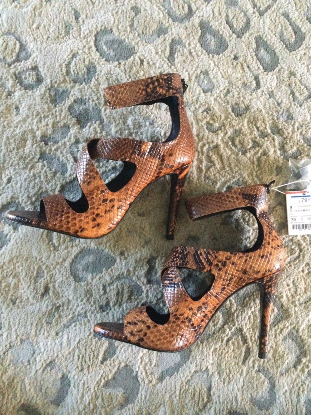 Zara Python 4" Heels, Brown, Size 8 - Picture 4 of 7